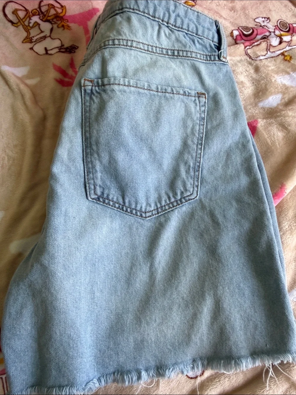 Forever 21 Light Blue Denim Frayed-Hem Long Length Shorts Classic Basic Summer